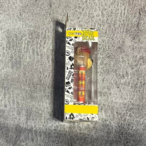 Funko Pop Pez Red Yogi Bear Chase Limited Edition New in Box - Picture 5 of 7